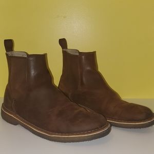 Clarks Desert Peak Chelsea Boot